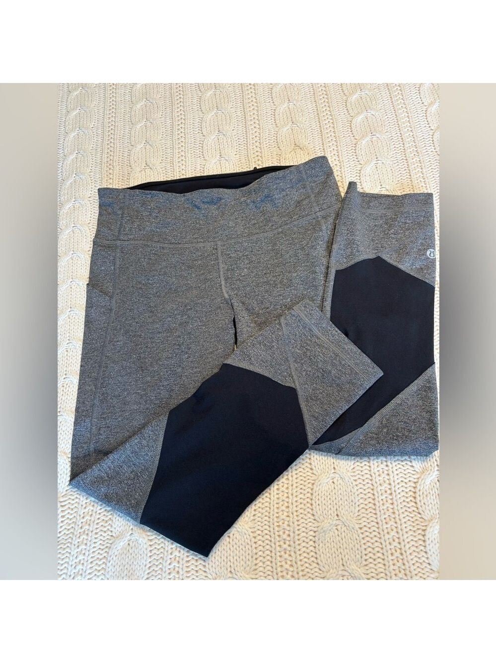 Lululemon Athletica Run Inspire Leggings Crop ll w/Mesh Back Sz 6